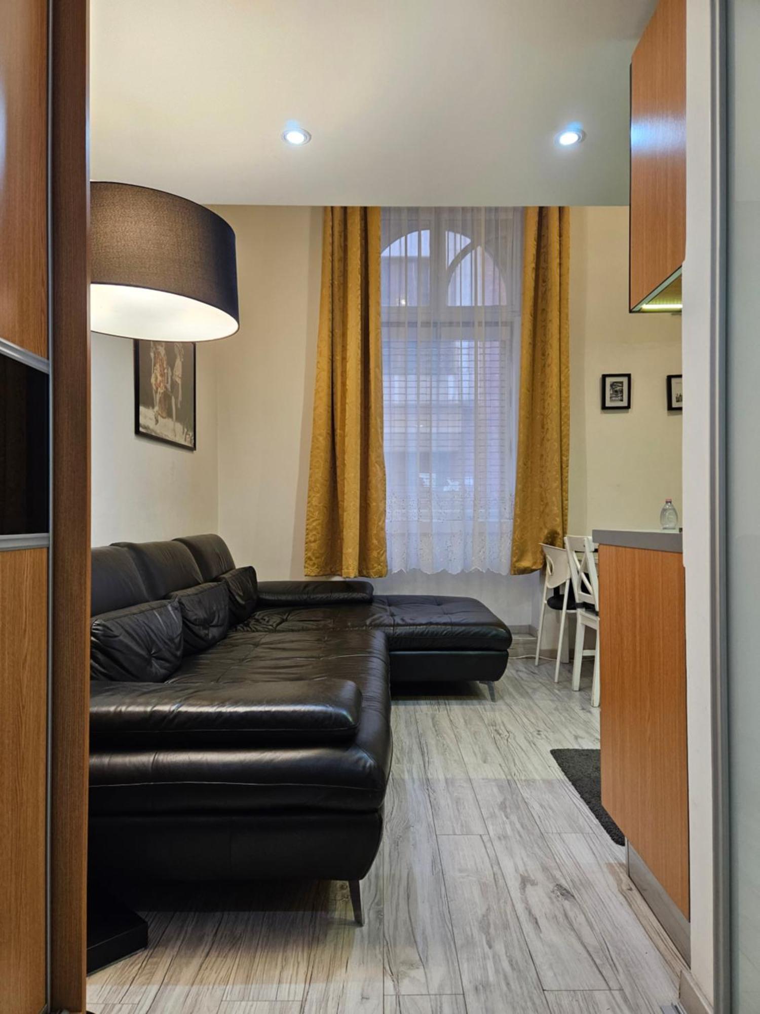Walkway Apartment Deluxe Budapeste Exterior foto